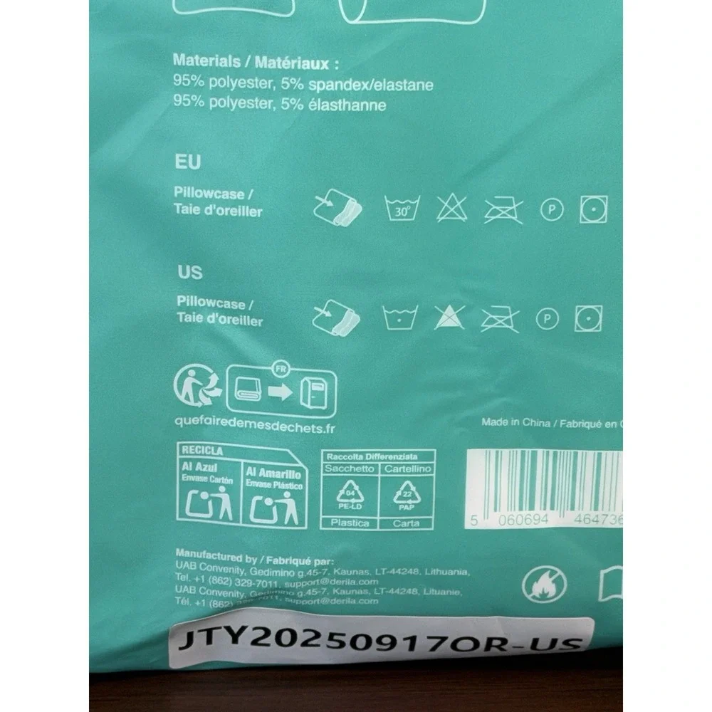 Derila Ergo Edition Pillow Case  Cover for Ergo Pillow White New